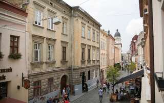 Апартаменты Lviv4U Львов Люкс с 2 спальнями-3
