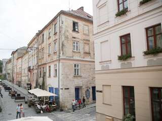 Апартаменты Lviv4U Львов Люкс с 2 спальнями-4